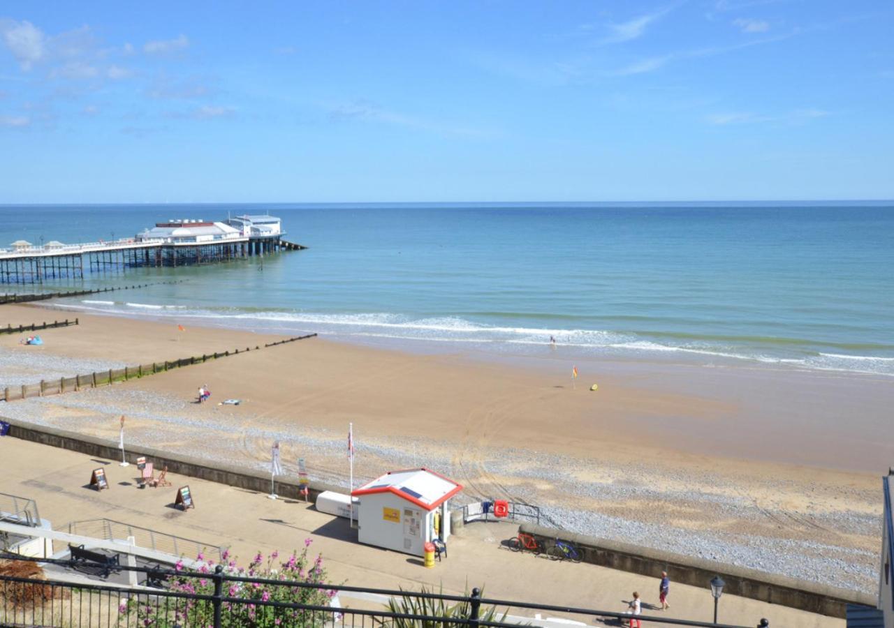 Flat E Lägenhet Cromer Exteriör bild